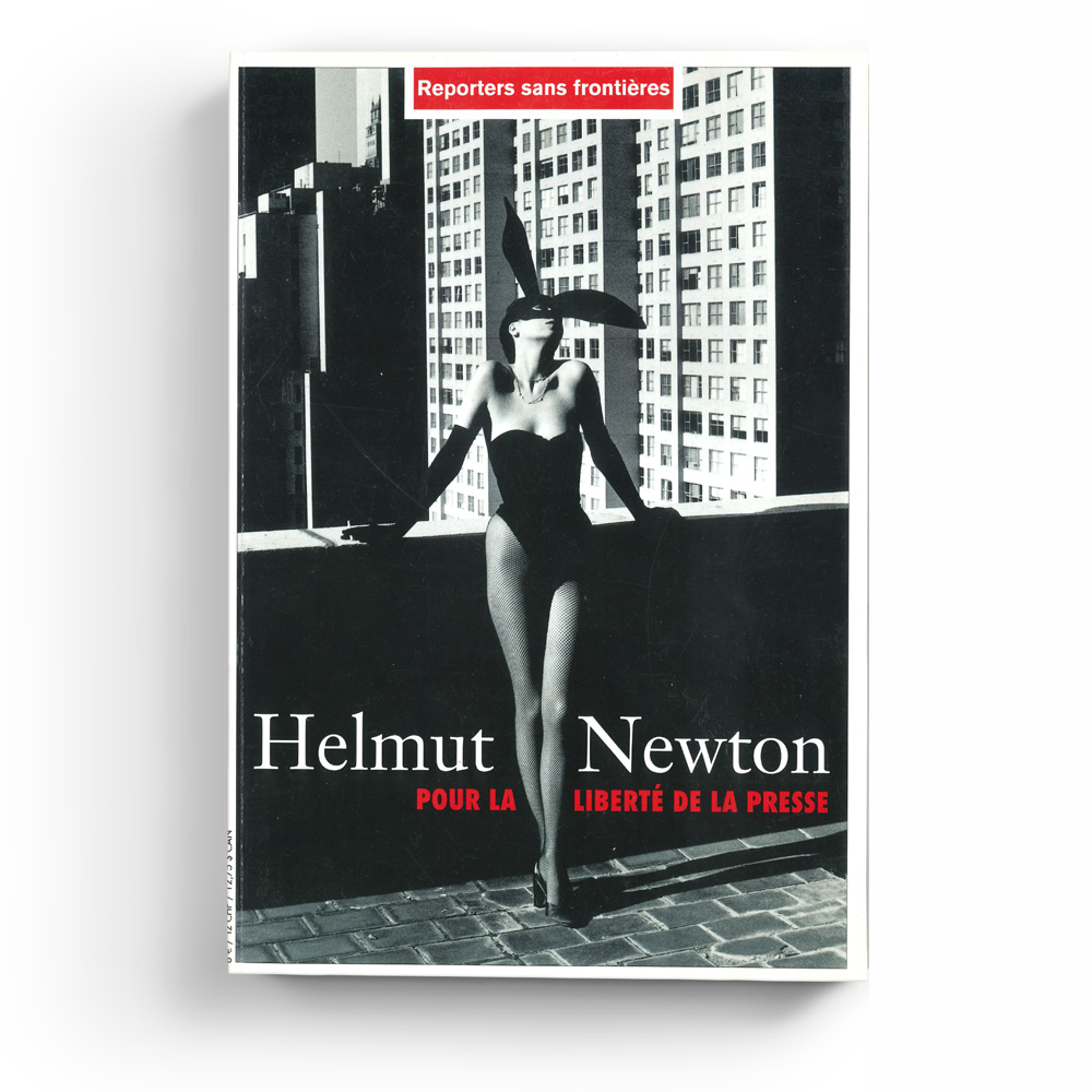 SOLD OUT // 16 - Helmut Newton