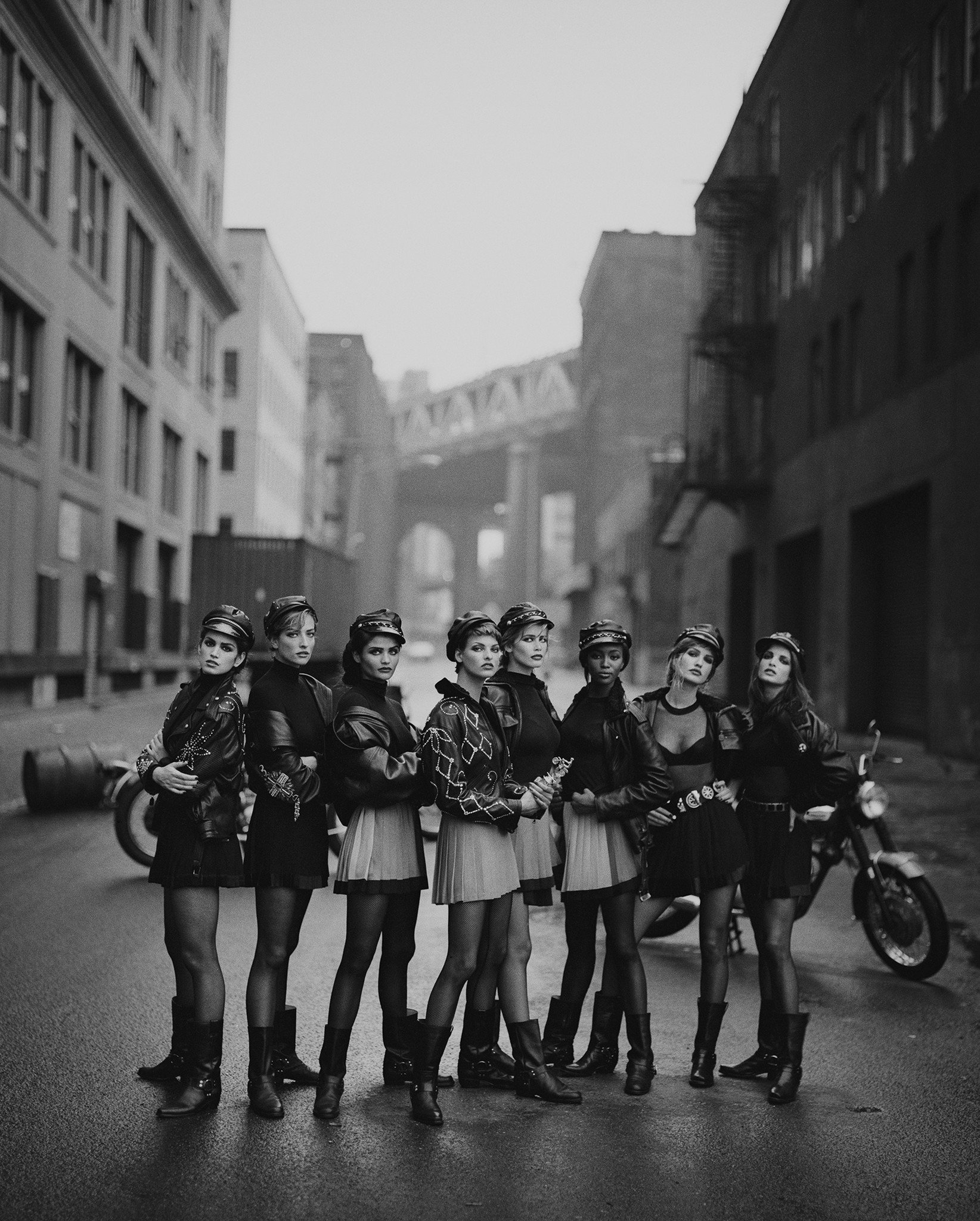 N46 - 100 photos de Peter Lindbergh pour la liberté de la presse