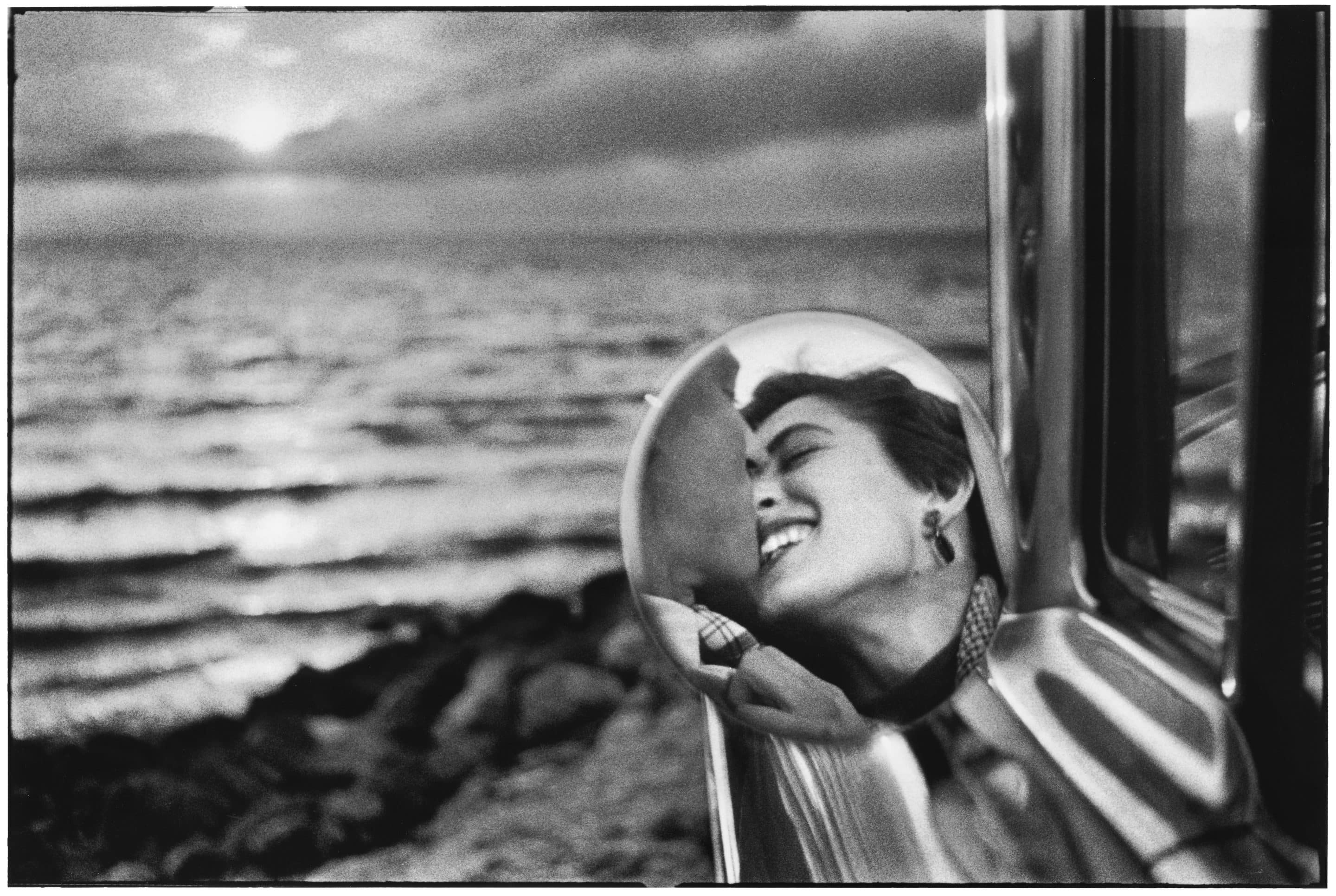 74 - Elliott Erwitt