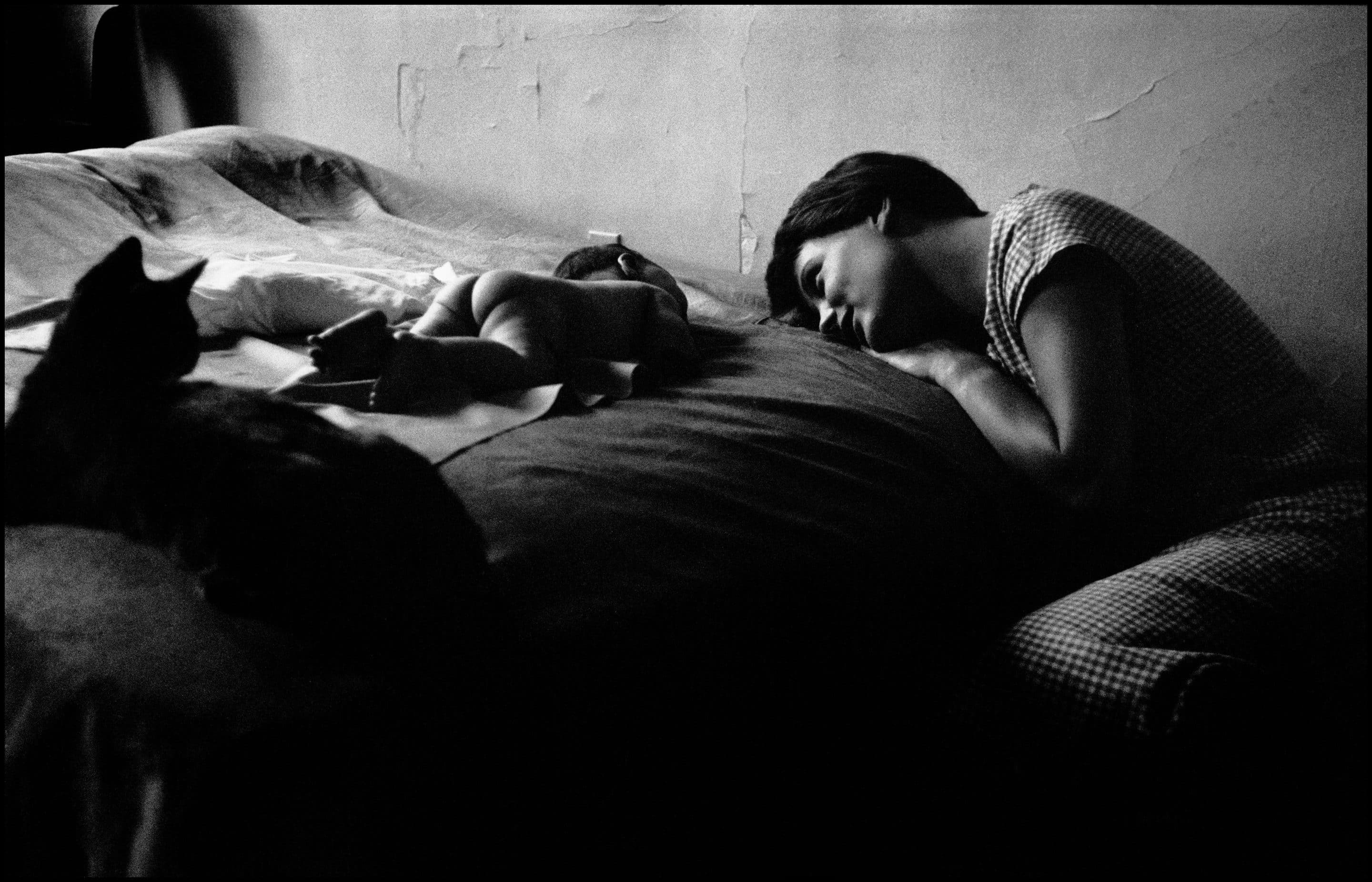 74 - Elliott Erwitt