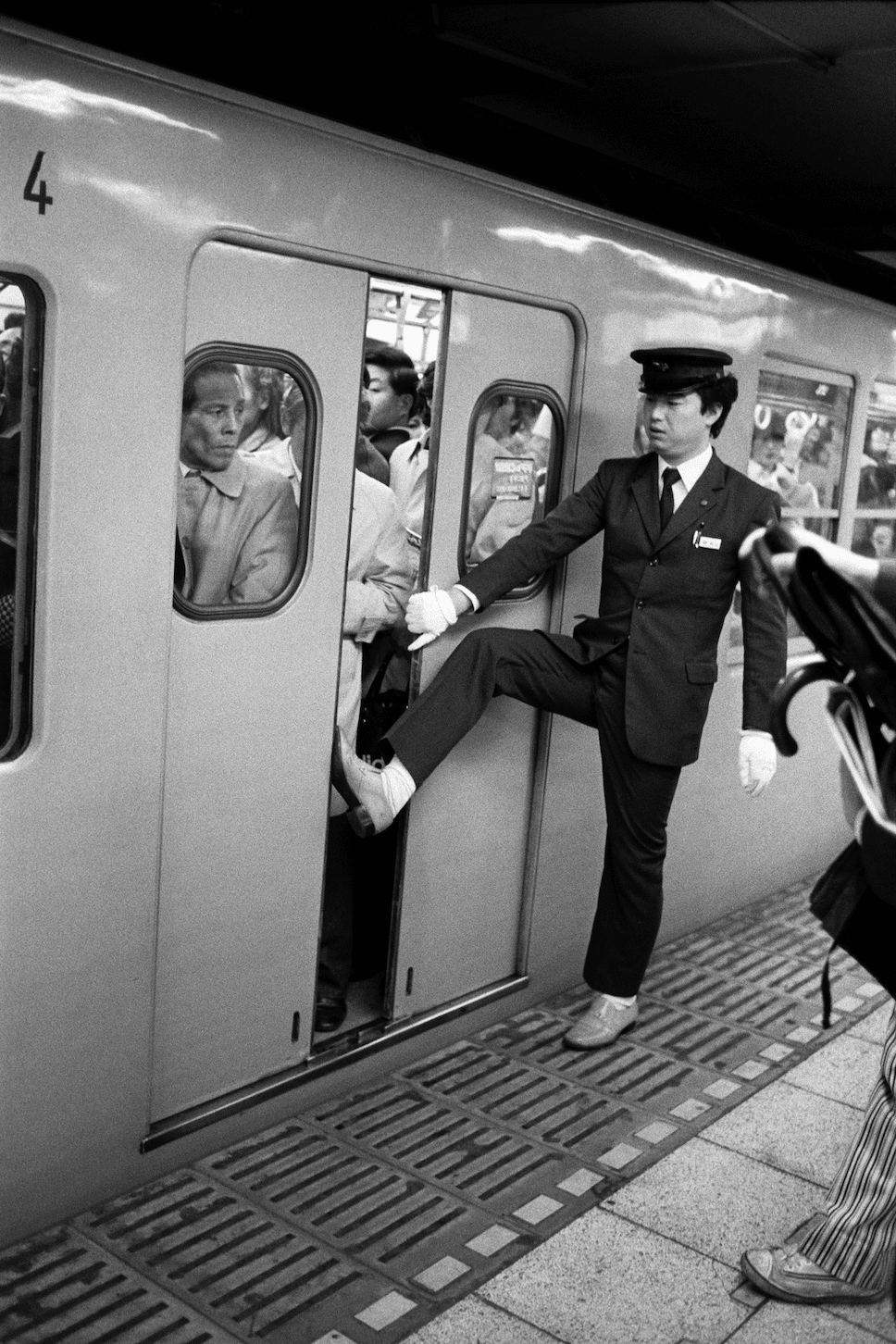 76 - Regards sur le Japon