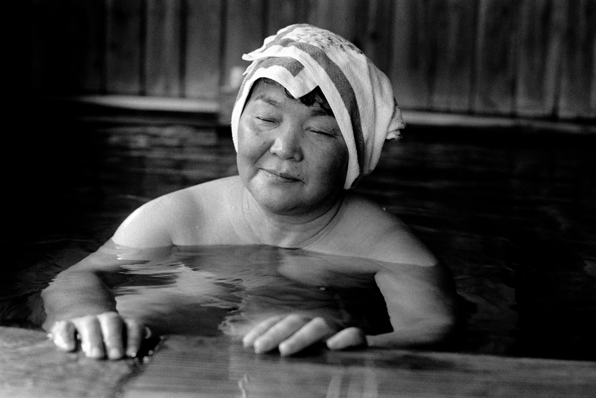 76 - Regards sur le Japon
